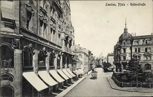 Ak Landau in der Pfalz, Reiterstraße, Geschäfte, Synagoge im Hintergrund