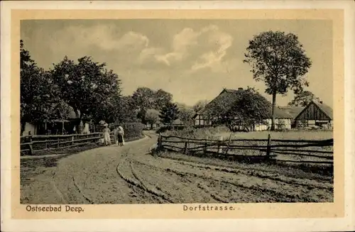 Ak Mrzeżyno Ostseebad Deep Pommern, Dorfstraße