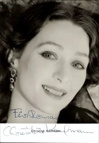 Ak Schauspielerin Christine Kaufmann, Portrait, Autogramm