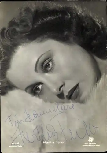 Ak Schauspielerin Hertha Feiler, Portrait, Autogramm, Pelz