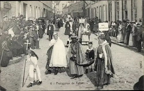 Ak Furnes Westflandern, Procession, Les Rois Mages, Heilige Drei Könige