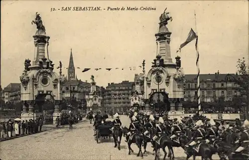Ak Donostia San Sebastian Baskenland, Maria Cristina Brücke, Regiment