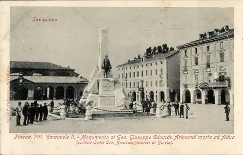 Ak Savigliano Piemonte, Piazza Vittorio Emanuele II., Monumento al Giuseppe Edoardo Arimondi