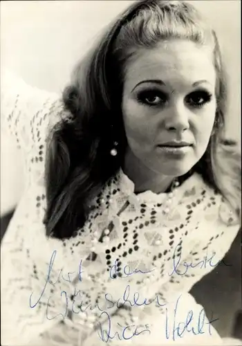 Ak Schauspielerin Ricci Hohlt, Portrait, Autogramm