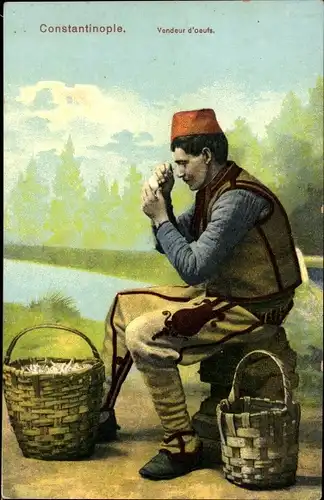 Ak Türkischer Eierverkäufer in Tracht, Portrait, Körbe, Uferpartie, Istanbul