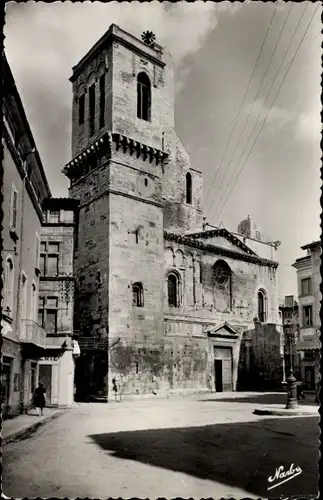 Ak Nîmes Gard, La Cathedrale
