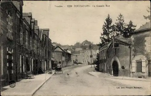 Ak Pouzauges Vendée, Grande Rue