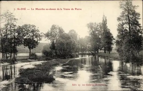 Ak Saint Dié des Vosges, La Meurthe au dessus de la Vanne de Pierre