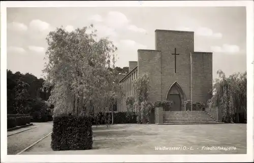 Ak Weißwasser in der Oberlausitz, Friedhofskapelle