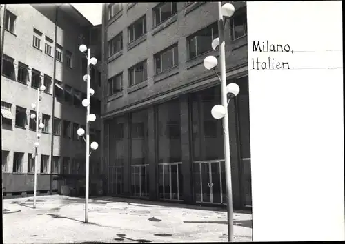 Foto Milano Mailand Lombardia, Innenhof, Laternen