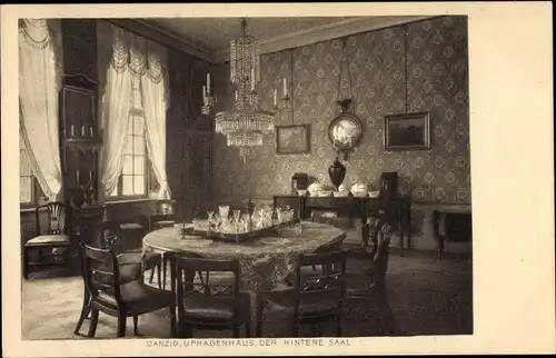 Ak Gdańsk Danzig, Uphagenhaus, der hintere Saal, Kristallgläser