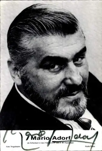 Ak Schauspieler Mario Adorf, Portrait als Schuckert in Lola, Autogramm