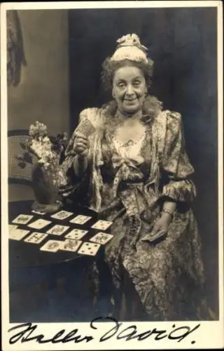 Foto Ak Schauspielerin Stella David, Portrait, ausgelegte Spielkarten, Dresden 1943, Autogramm