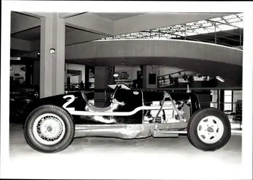 Foto Balcarce Argentinien, Juan Manuel Fangio Museum 1990, 1947 Ford Chevrolet Special La Negrita