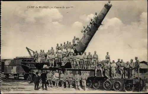 Ak Camp de Mailly, Französisches Eisenbahngeschütz, 400mm-Kanone, Soldaten