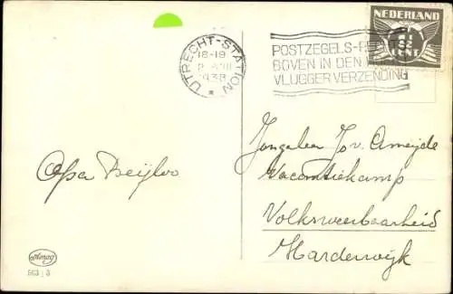 Ak Katzen, zwei junge Kätzchen sitzend, Amag 563/3