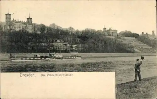 Ak Dresden Loschwitz, Albrechtsschlösser, Elbufer, Dampfer Fürst Bismarck, Passant