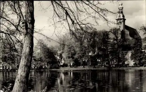 Ak Neuzelle in Brandenburg, Am Klosterteich