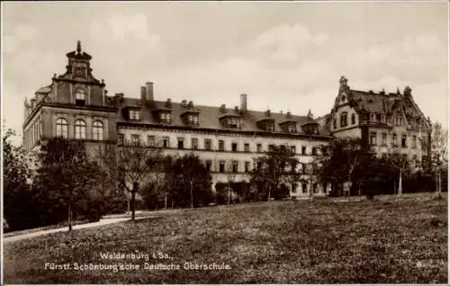 Ak Waldenburg Sachsen, Schönburg'sche dt. Oberschule
