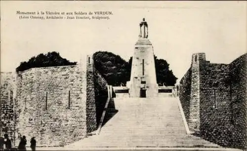 Ak Verdun Maas, Denkmal für Sieg und Soldaten