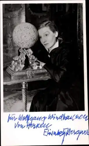 Foto Ak Schauspielerin Elisabeth Bergner, Portrait, Autogramm