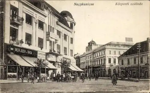 Ak Nagykanizsa Großkirchen Ungarn, Straßenpartie, Geschäfte