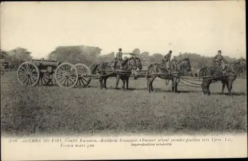 Ak Französische Artillerie, Geschütz, Soldaten zu Pferden, I. WK