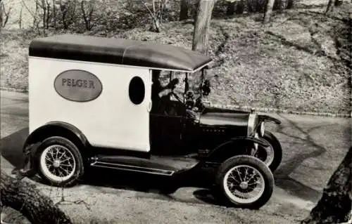 Ak Auto T-Ford 1919, Automobil