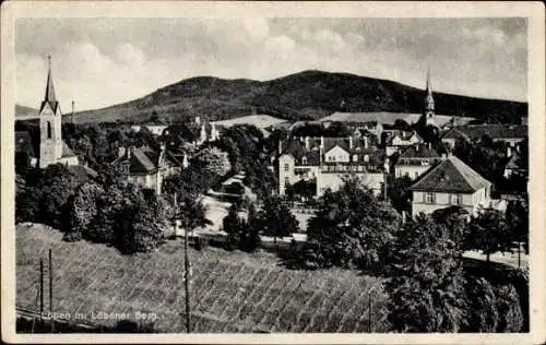 Ak Löbau in Sachsen, Ort mit Löbauer Berg