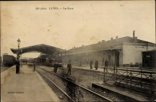 Ak Lunel Hérault, Bahnhof