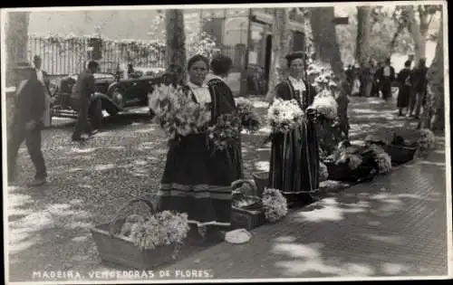 Foto Ak Insel Madeira Portugal, Vendedoras de Flores