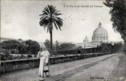 Ak Vatikan, S.S. Pio X nei giardini del Vaticano