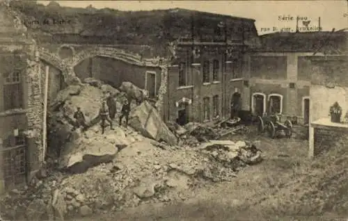 Ak Bruxelles Brüssel, Zerstörte Häuser, Soldaten, I. WK