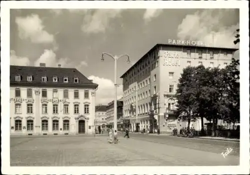 Ak Fürth in Mittelfranken Bayern, Freiheitsplatz, Park-Hotel