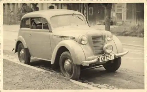 Foto Ak Opel Kadett, Straßenpartie