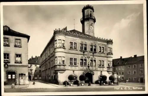 Ak Hof an der Saale Oberfranken Bayern, Rathaus, Turm, Turmuhr