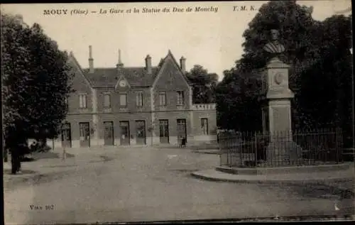 Ak Mouy Oise, Bahnhof, Statue Duc de Mouchy