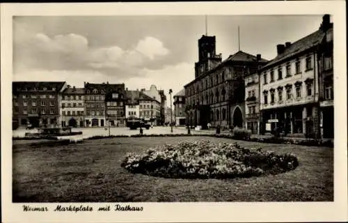 Ak Weimar in Thüringen, Marktplatz mit Rathaus