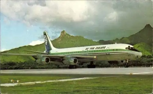 Ak Passagierflugzeug, Air New Zealand DC-8