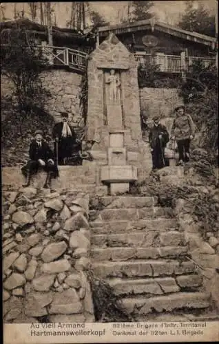 Ak Hartmannsweilerkopf Elsass Oberrhein, Denkmal der 82. L. I. Brigade