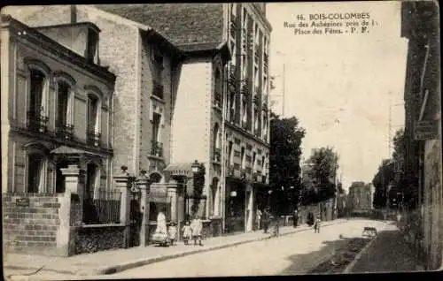 Ak Bois Colombes Hauts de Seine, Rue des Aubepines, Place des Fêtes