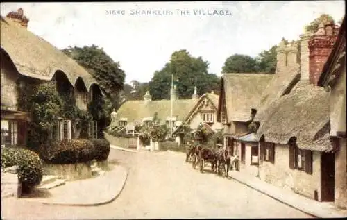 Ak Shanklin Isle of Wight South East England, The Village, Dorf, Häuser, Reetdächer