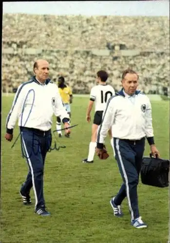 Ak Helmut Schön, Fußballtrainer, Weltmeister 1974, Portrait, Autogramm