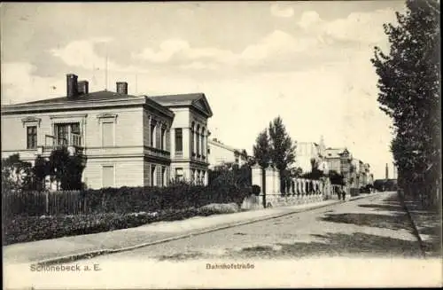 Ak Schönebeck an der Elbe im Salzlandkreis, Wohnhäuser in der Bahnhofstraße