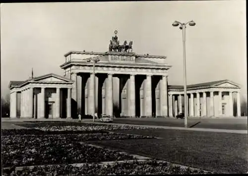 Ak Berlin Mitte, Brandenburger Tor