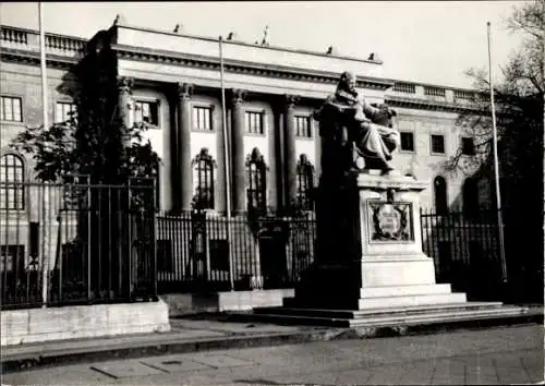 Foto Ak Berlin Mitte, Humboldt-Universität, Denkmal