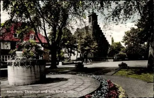 Ak Nordhorn in der Grafschaft Bentheim, Ehrenmal und luth. Kirche