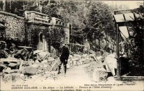 Ak Col de la Schlucht Vosges, Terrasse de l'Hotel Altenberg, Trümmer