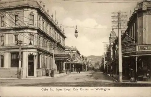 Ak Wellington Neuseeland, Cuba Street von Royal Oak Corner