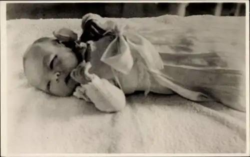 Ak Prinzessin Beatrix der Niederlande als Baby, Portrait